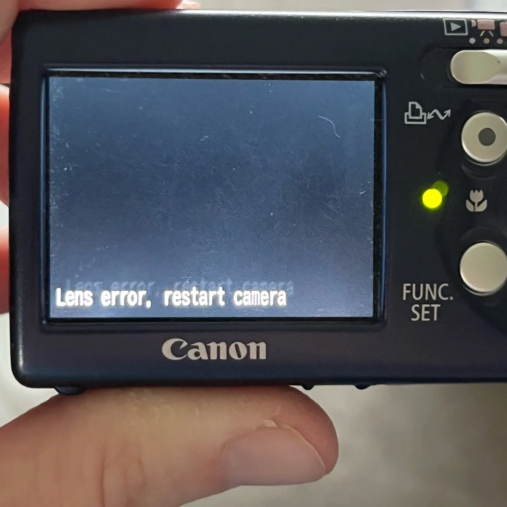 Canon PowerShot SD40 7.1MP Digital Elph blue Camera Lens Error For Parts